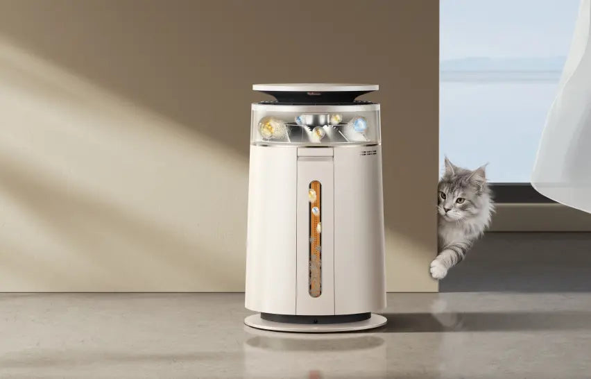 Sealed, Antibacterial Hair Collection Bin